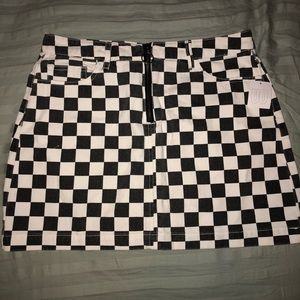 Checkered UO skirt
